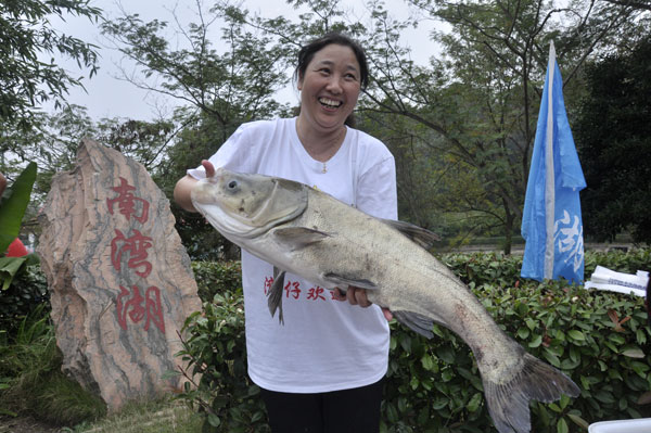 2015年信阳南湾湖第三届开渔节震撼开幕